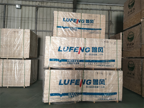 鲁风生态板批发