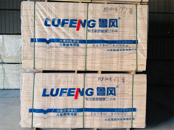 鲁风生态板